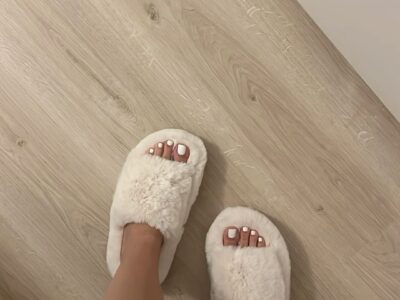 white nail era