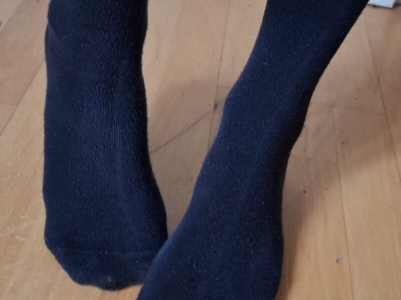 Getragene Socken heißer Studentin