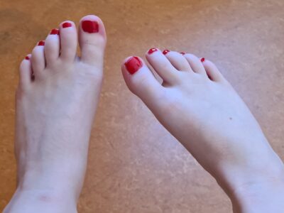 Rot lackiert