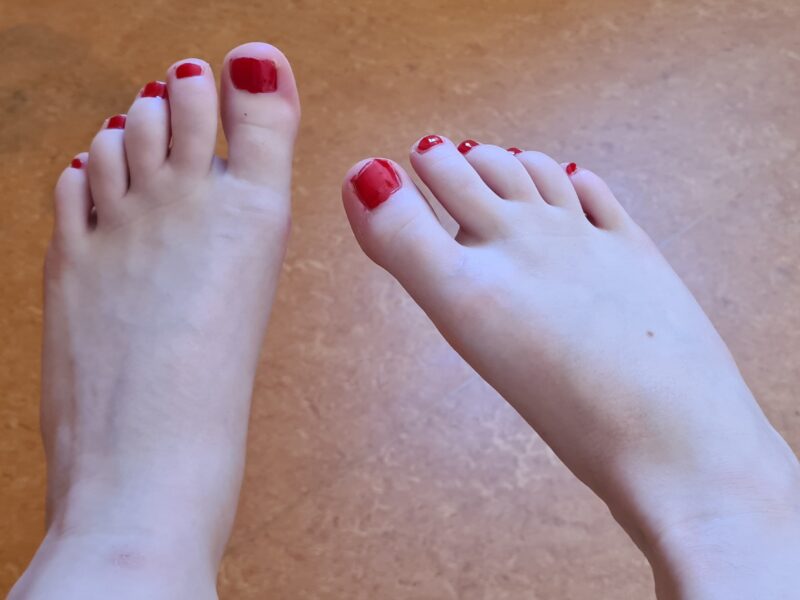 Rot lackiert