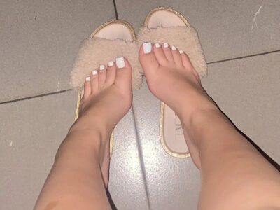 Sweet feet