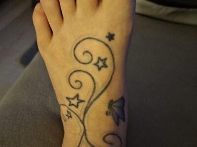 Wunderschönes fussfoto mit Tattoo