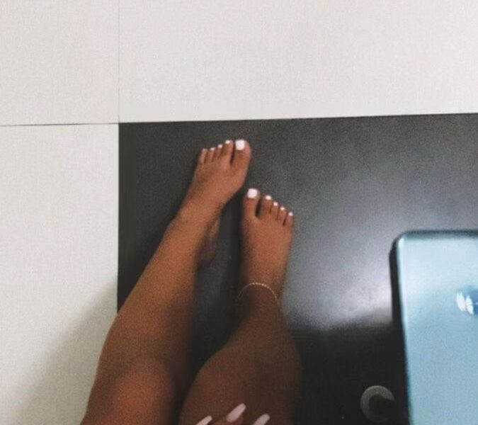 a bunch of my cute feet pics🥰🦶🏼🩷