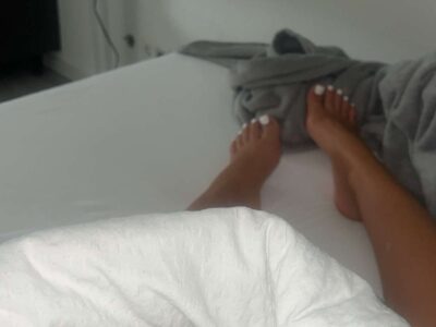 AlbaniaFeets