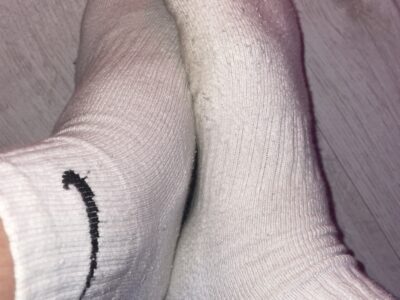 Gratis Fußbilder in weißen Nike Socken